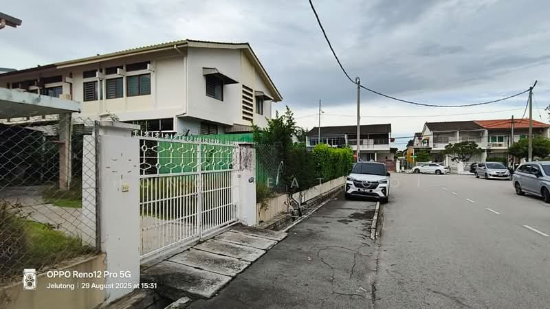 Semi-Detached House for Sale in Jelutong (Penang) - Aaron Ooi - Exterior - PropertyGuru.com.my