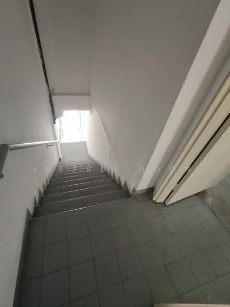 Kilang untuk Disewa di Taman Perindustrian Kip (Kepong) - Jeffrey Hoon - Corridor - PropertyGuru.com.my