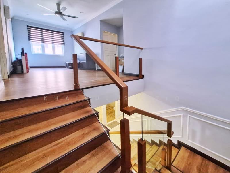 Semi-Detached House for Rent in Kelana Jaya (Petaling Jaya) - Khairul Syafiq - Living Room - PropertyGuru.com.my