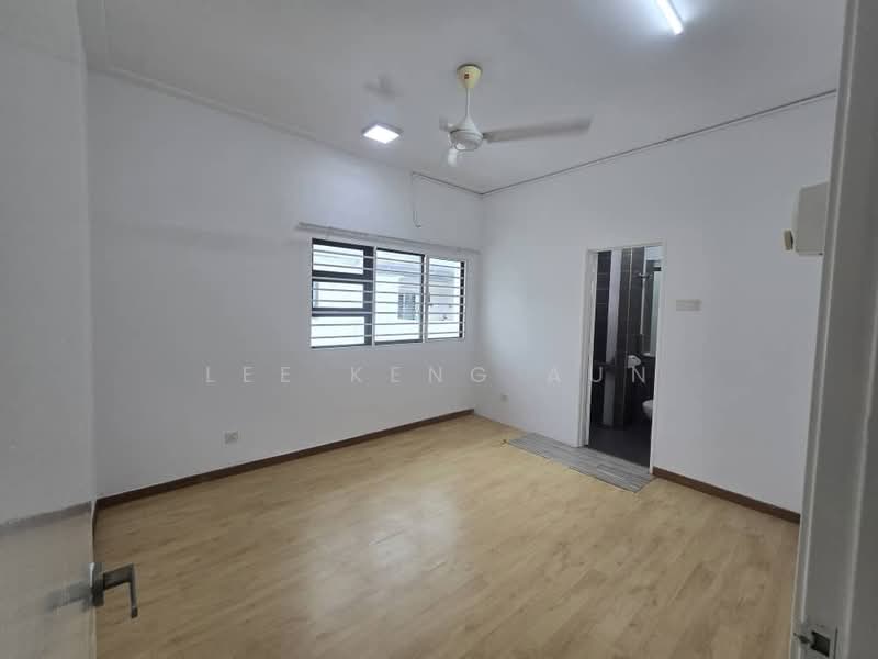 Rumah Teres 2 Tingkat untuk Dijual di Klang (Selangor) - Lee Keng Aun - Interior - PropertyGuru.com.my