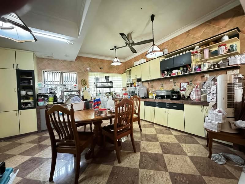 Rumah Teres 2 Tingkat untuk Dijual di Puchong (Selangor) - Jayden Lee - Kitchen - PropertyGuru.com.my