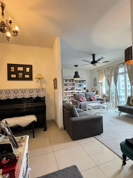 Kondominium untuk Disewa di Dwiputra Residences - Norlela . - Living Room - PropertyGuru.com.my