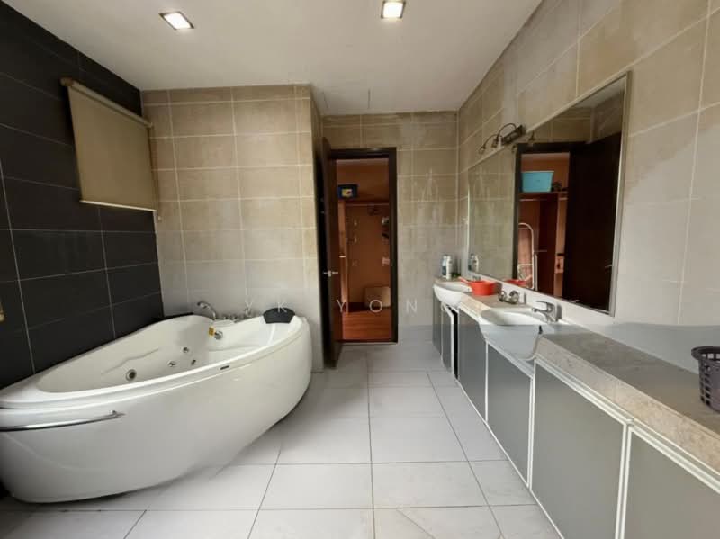 Bungalow for Sale in Taman Yarl (Jalan Klang Lama (Old Klang Road)) - Yk Yong - PropertyGuru.com.my