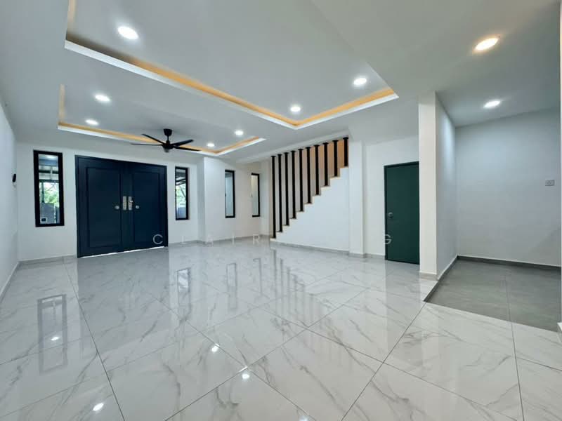 Rumah Teres 2 Tingkat untuk Dijual di Permas Jaya (Johor) - Claira Ong - Living Room - PropertyGuru.com.my