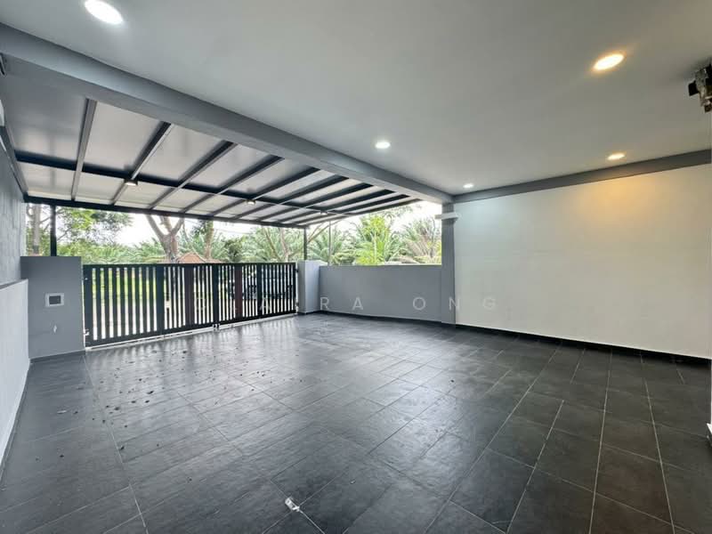 Rumah Teres 2 Tingkat untuk Dijual di Permas Jaya (Johor) - Claira Ong - Exterior - PropertyGuru.com.my