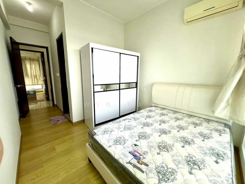 Condominium for Rent at Amberside @ Country Garden Danga Bay - Win Tan - Bedroom - PropertyGuru.com.my
