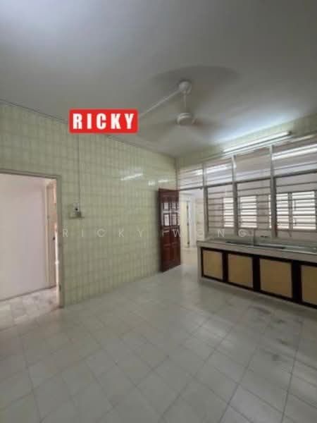 Shop for Sale in Pulau Tikus (Penang) - Ricky Wong - Interior - PropertyGuru.com.my