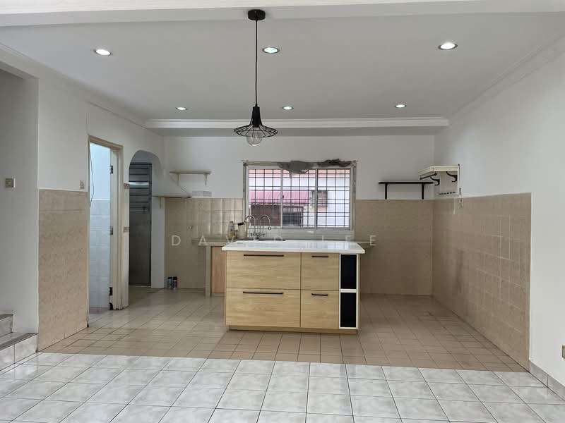 Rumah Teres 2 Tingkat untuk Dijual di Sungai Buloh (Selangor) - david lee - Kitchen - PropertyGuru.com.my
