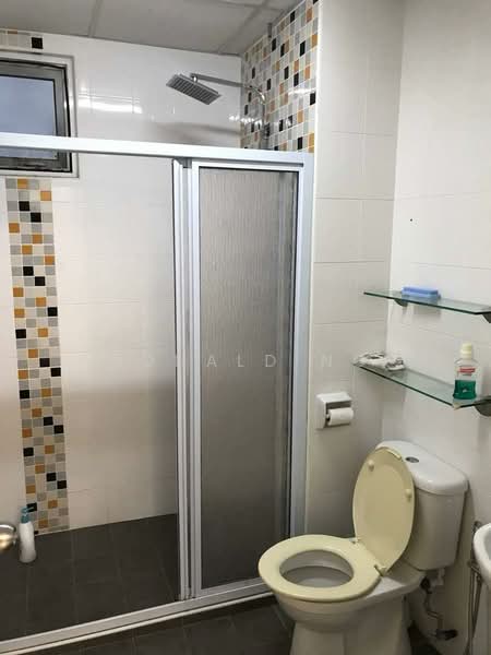 Kondominium untuk Disewa di Bayswater Resort Condominium - Ronald Ng - Bathroom - PropertyGuru.com.my