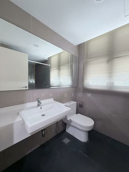 Servis Apartment untuk Dijual di Teega Suites - Eva Siow - Bathroom - PropertyGuru.com.my