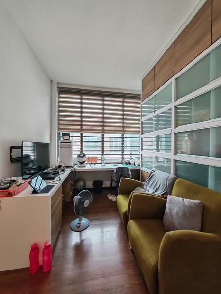 Rumah Berkembar untuk Dijual di Kung Phin (Kuching) - Zoe Voon - Study - PropertyGuru.com.my