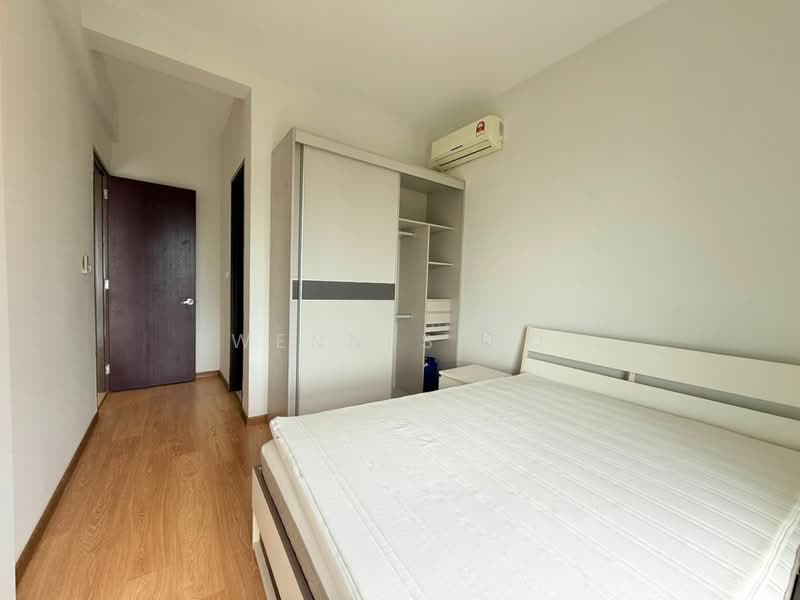Kondominium untuk Disewa di Bay Point @ Country Garden Danga Bay - Wennes Go - Bedroom - PropertyGuru.com.my