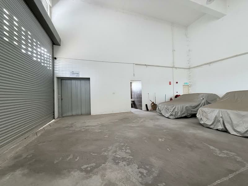 Kilang untuk Disewa di Iskandar Puteri (Nusajaya) (Johor) - Sam . - Car Park - PropertyGuru.com.my