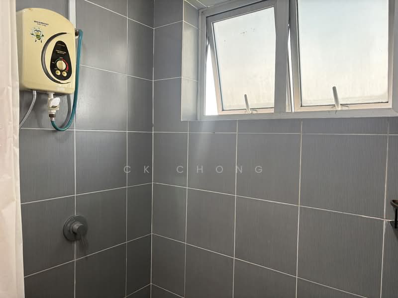 Condominium for Rent at The Wharf Residence - CK Chong - Bathroom - PropertyGuru.com.my