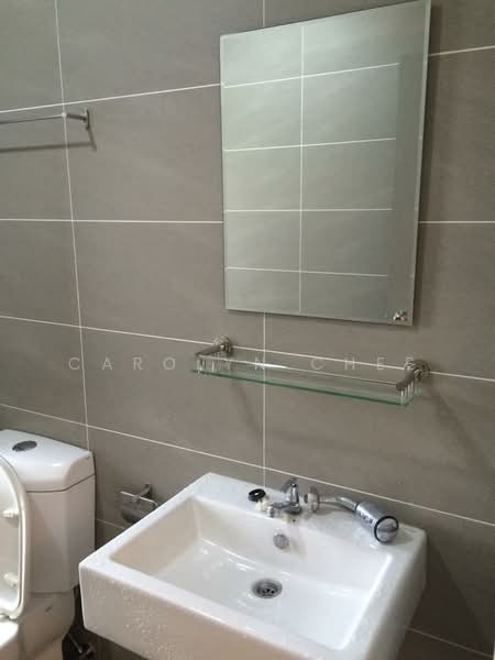 Servis Apartment untuk Disewa di HYVE - Carolyn Chee - Bathroom - PropertyGuru.com.my