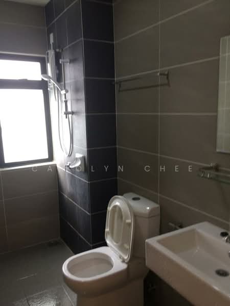 Servis Apartment untuk Disewa di HYVE - Carolyn Chee - Bathroom - PropertyGuru.com.my