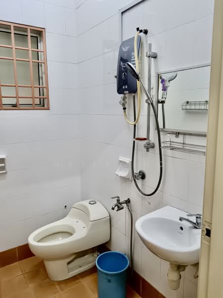 Rumah Teres 2 Tingkat untuk Disewa di Setia Impian (Setia Alam) - Hailey Ho - Bathroom - PropertyGuru.com.my