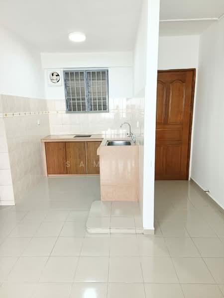Pangsapuri untuk Disewa di Sri Wangsa 2 - Sam Ooi - Kitchen - PropertyGuru.com.my