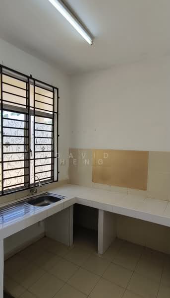 Rumah Banglo untuk Dijual di Taman Bayu Damai (Pantai Timur) - David Heng - Kitchen - PropertyGuru.com.my