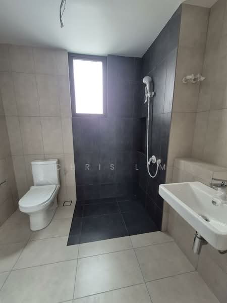 3-storey Terraced House for Sale in Taman Bukit Serdang (Seri Kembangan) - Chris Lim - Bathroom - PropertyGuru.com.my