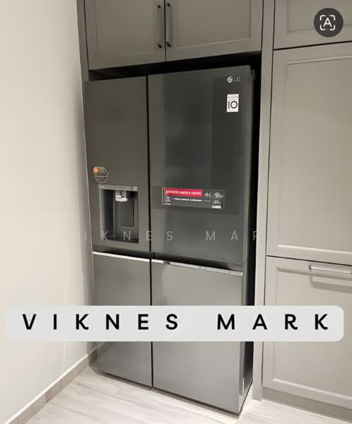 Condominium for Sale at Shorefront Residences - Viknes Mark - Kitchen - PropertyGuru.com.my