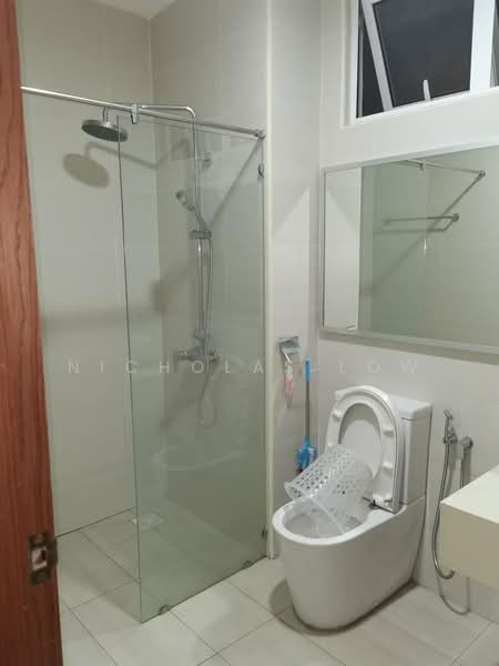 Service Residence for Rent at Grandview 360 - Nicholas Low - Bathroom - PropertyGuru.com.my
