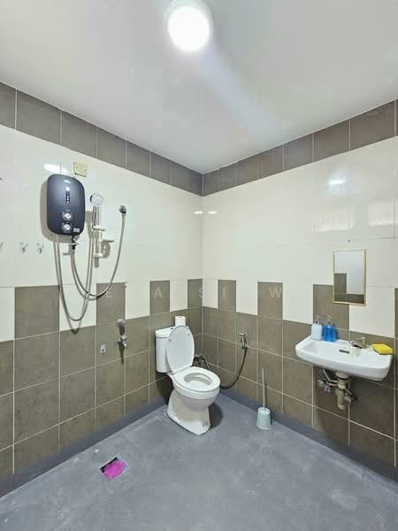 2-storey Terraced House for Sale in Taman Tasek (Johor Bahru) - Eva Siow - Bathroom - PropertyGuru.com.my