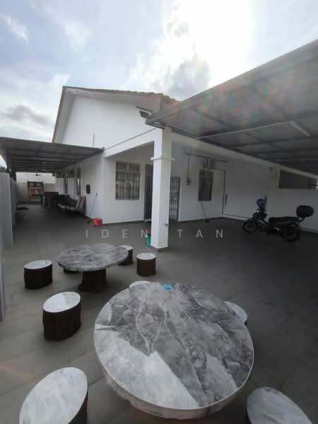 1-storey Terraced House for Sale in Bukit Indah (Iskandar Puteri (Nusajaya)) - Iden Tan - Exterior - PropertyGuru.com.my