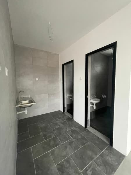 Factory for Rent in Taman Kapar Permai (Kapar) - Jin Yin Siew - Bathroom - PropertyGuru.com.my