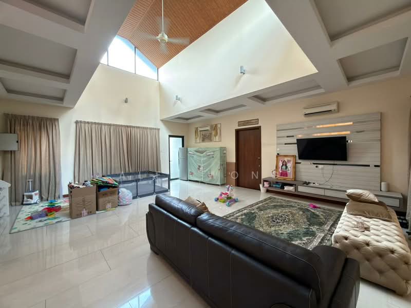 Rumah Banglo untuk Disewa di Mont Kiara (Kuala Lumpur) - Alex Wong - Living Room - PropertyGuru.com.my