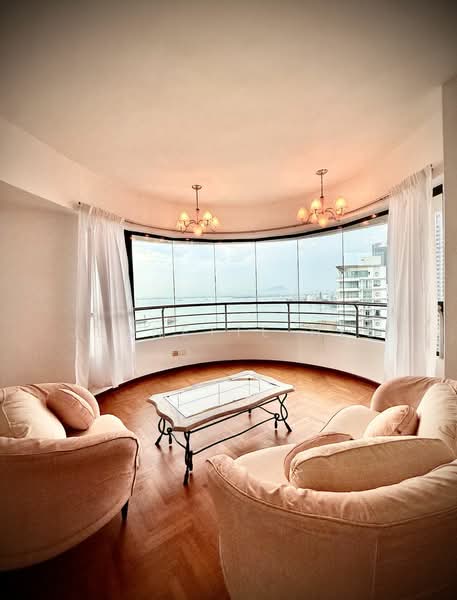 Kondominium untuk Dijual di Silverton Condominium - Jeanette Hee - Living Room - PropertyGuru.com.my