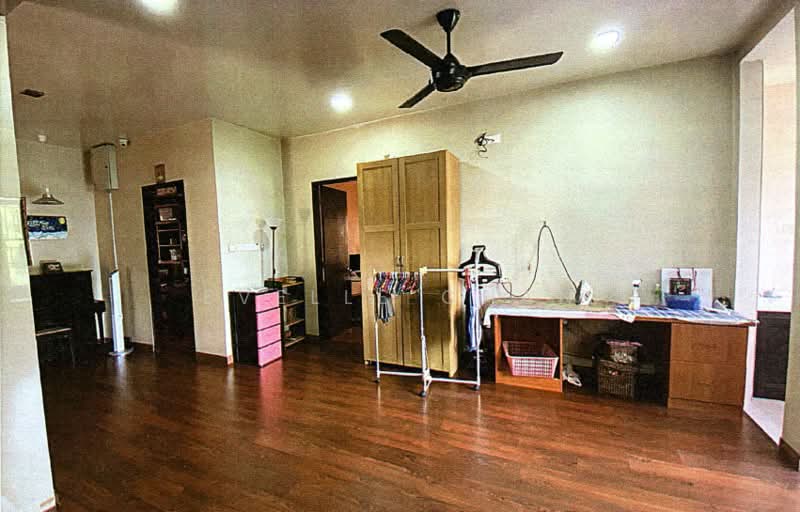 Bungalow for Sale in Taman Yarl (Jalan Klang Lama (Old Klang Road)) - Evelle Chan - Living Room - PropertyGuru.com.my