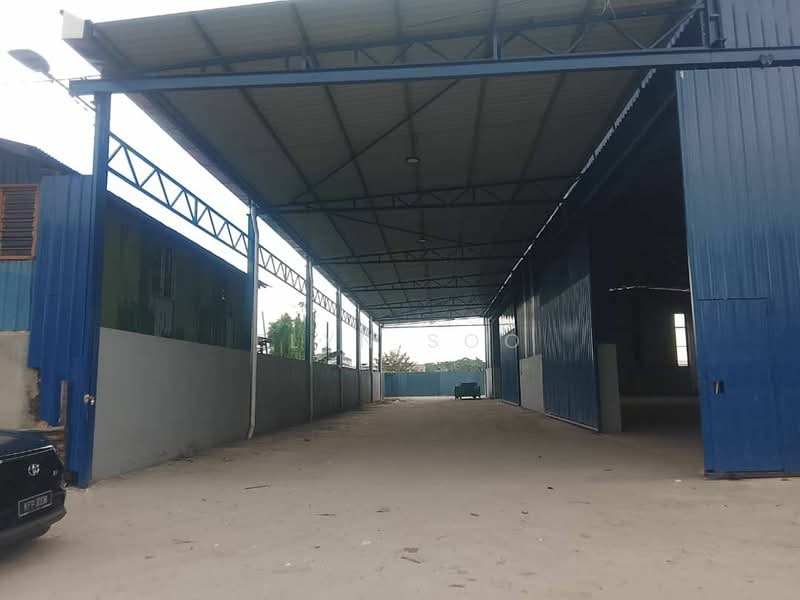 Warehouse for Rent in Off Jalan Sungai Jati (Klang) - Elyn Soo - Exterior - PropertyGuru.com.my