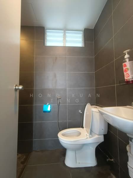 Service Residence for Rent at Midas @ Seri Alam - Hong Xuan Tang - Bathroom - PropertyGuru.com.my