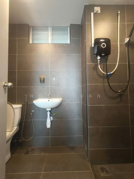 Service Residence for Rent at Midas @ Seri Alam - Hong Xuan Tang - Bathroom - PropertyGuru.com.my