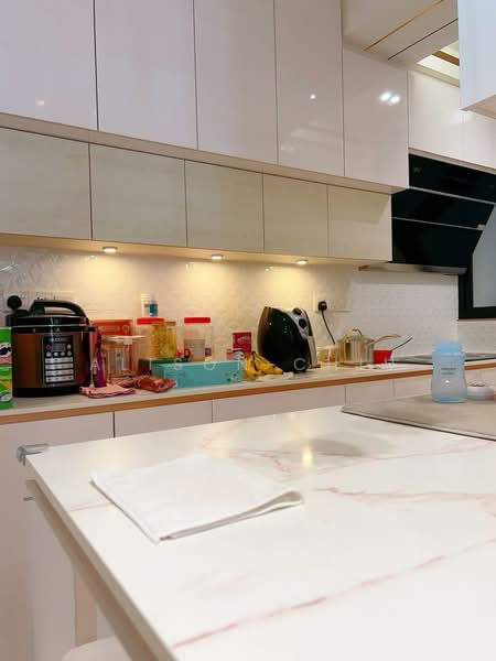 Condominium for Sale at Mizumi Residences - Alison Chiu - Kitchen - PropertyGuru.com.my