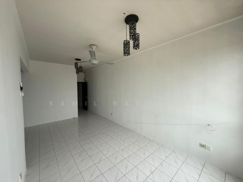 Apartment for Rent at Vista Impiana - Kamil Radzuan - Living Room - PropertyGuru.com.my