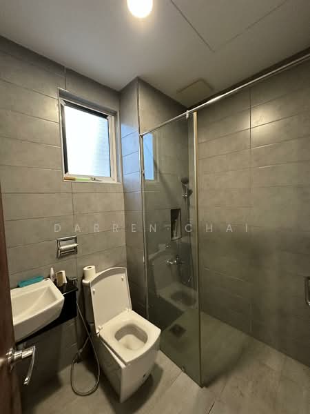 Service Residence for Sale at Paragon Suites @ CIQ - Darren Chai - Bathroom - PropertyGuru.com.my
