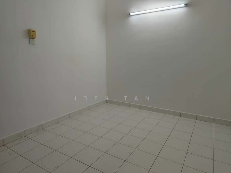 Rumah Teres 1.5 Tingkat untuk Dijual di Taman Pelangi Indah (Ulu Tiram) - Iden Tan - Interior - PropertyGuru.com.my