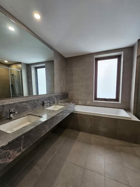 Kondominium untuk Disewa di Park Place - SY YAP - Bathroom - PropertyGuru.com.my