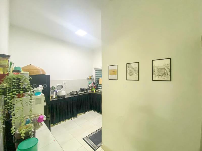 2-storey Terraced House for Sale in Bandar Teknologi Kajang (Kajang) - Noorsuzila Nordin - Kitchen - PropertyGuru.com.my