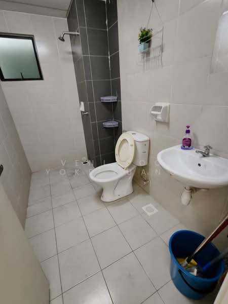 Apartment for Rent at Seruling Apartment - Veni Foo Yoke Fuang - Bathroom - PropertyGuru.com.my