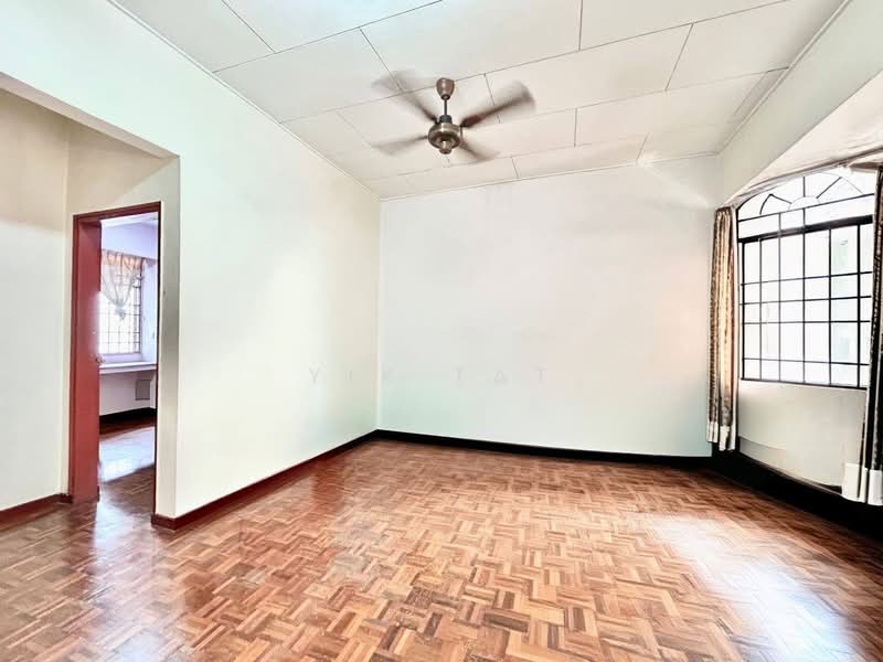 Rumah Teres 2 Tingkat untuk Dijual di Taman Johor Jaya (Johor Bahru) - Yik Tat - Interior - PropertyGuru.com.my