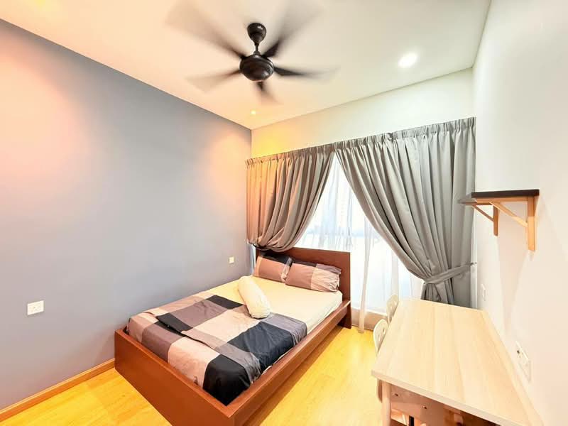 Condominium for Rent at Amberside @ Country Garden Danga Bay - Genki Yap - Bedroom - PropertyGuru.com.my