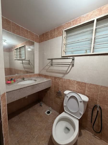 3-storey Terraced House for Rent in Taman Bukit Segar Jaya 1 (Cheras) - Chris Chong - Bathroom - PropertyGuru.com.my