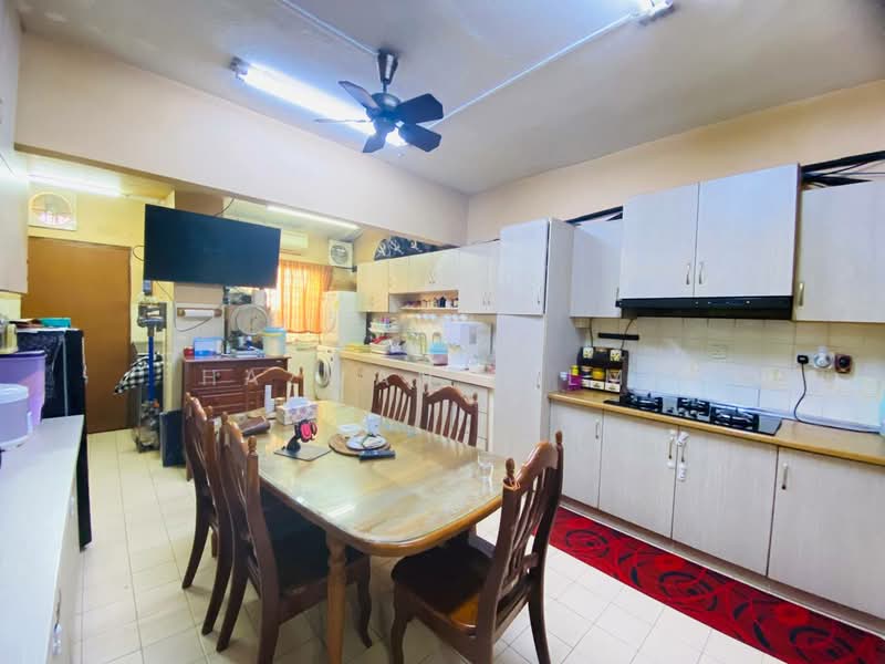 Rumah Teres 2 Tingkat untuk Dijual di Taman Tun Dr Ismail (Kuala Lumpur) - Hazwan Hilmi - Kitchen - PropertyGuru.com.my