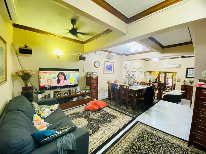 Rumah Teres 2 Tingkat untuk Dijual di Taman Tun Dr Ismail (Kuala Lumpur) - Hazwan Hilmi - Living Room - PropertyGuru.com.my