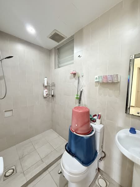 Condominium for Rent at Menjalara 18 - KK Chong - Bathroom - PropertyGuru.com.my