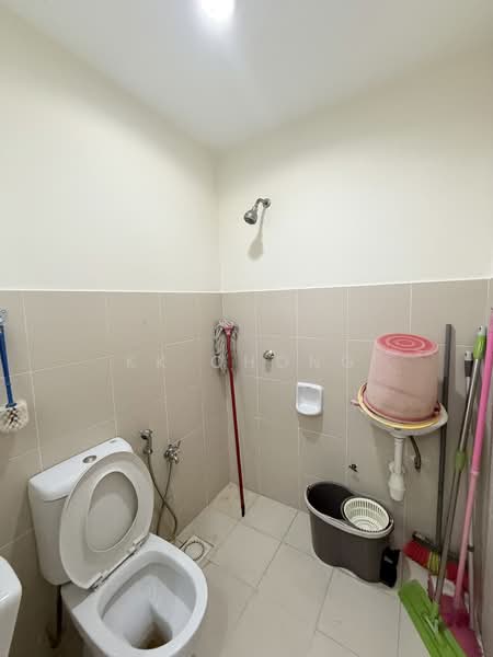Condominium for Rent at Menjalara 18 - KK Chong - Bathroom - PropertyGuru.com.my