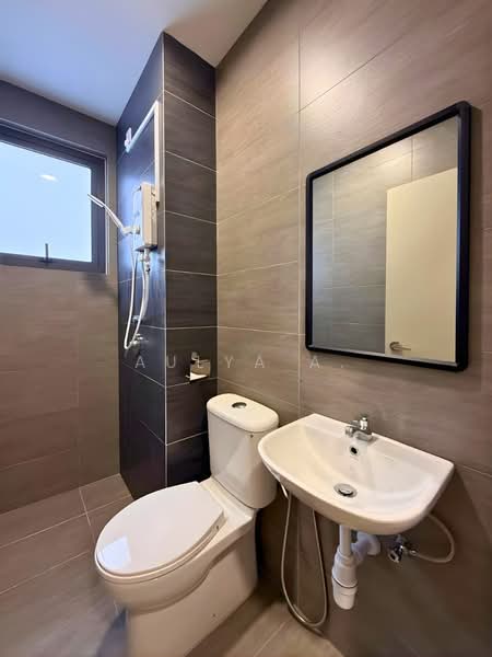 Servis Apartment untuk Disewa di Nexus Taman Pertama - Aulya A. - Bathroom - PropertyGuru.com.my